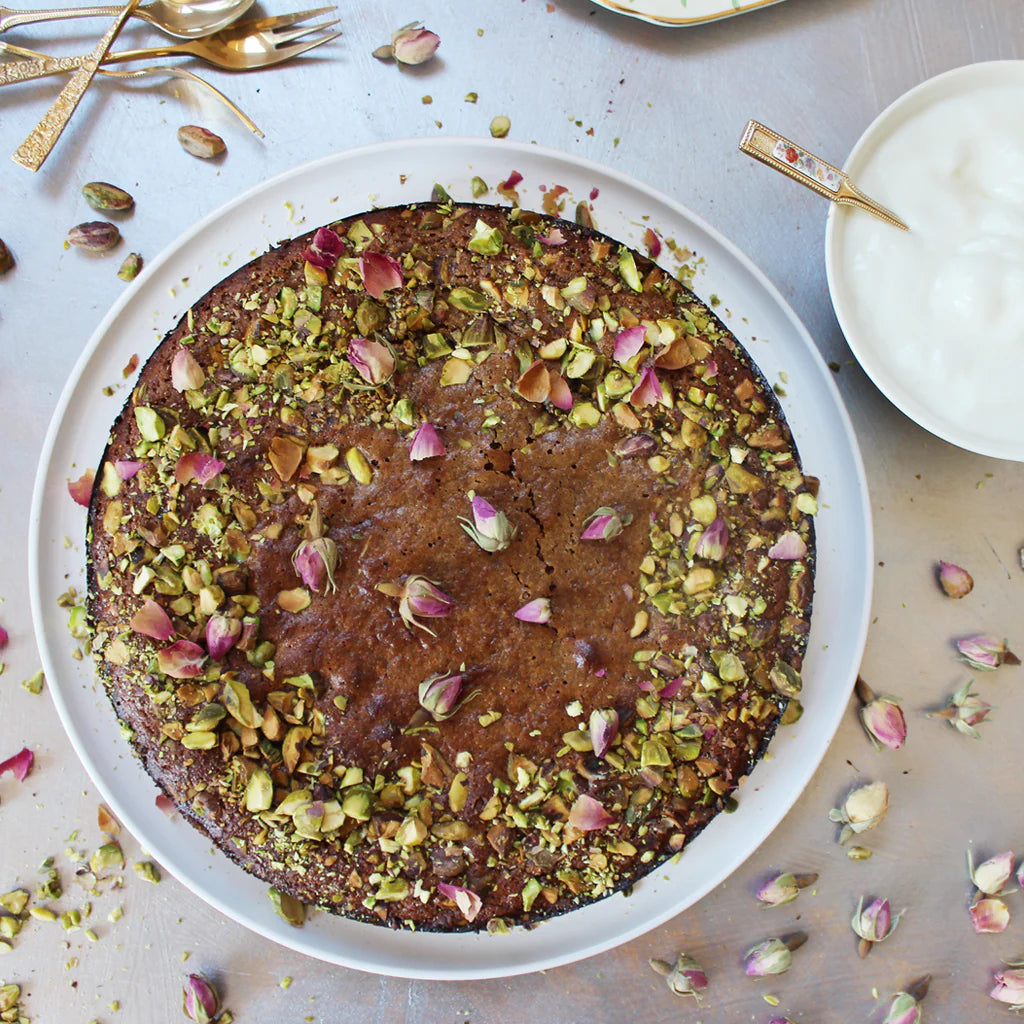 Yoghurt lovers Persian love cake